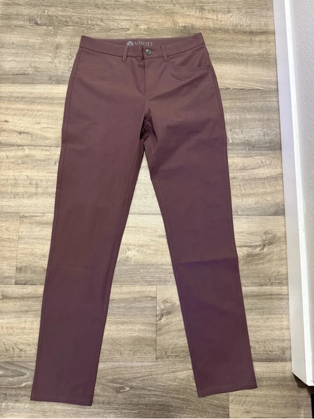 Vuori tailored chinos